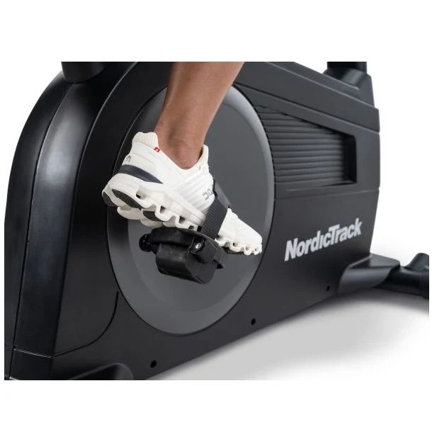 GX LE Upright Bike - Image 3